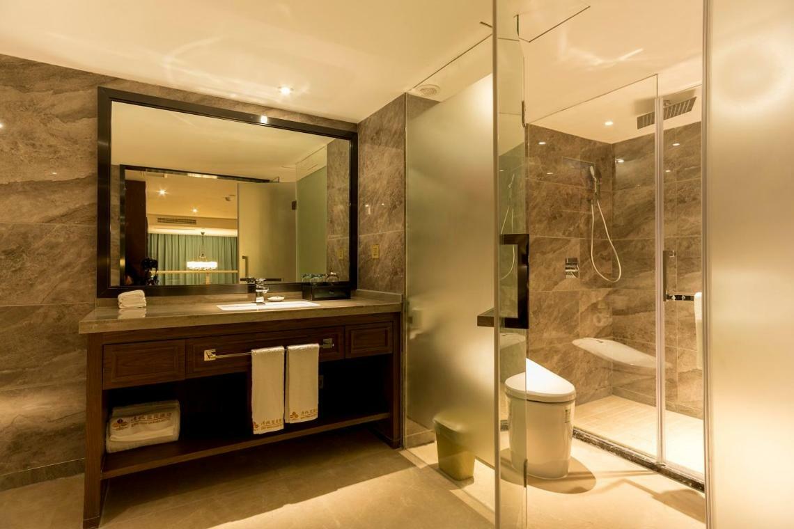 Qingfeng Garden Hotel