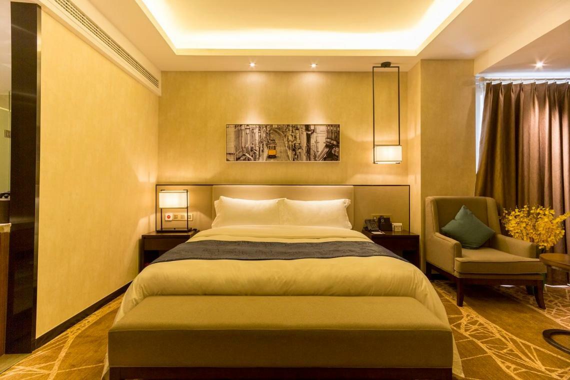 Hotel Qingfeng Garden 4*